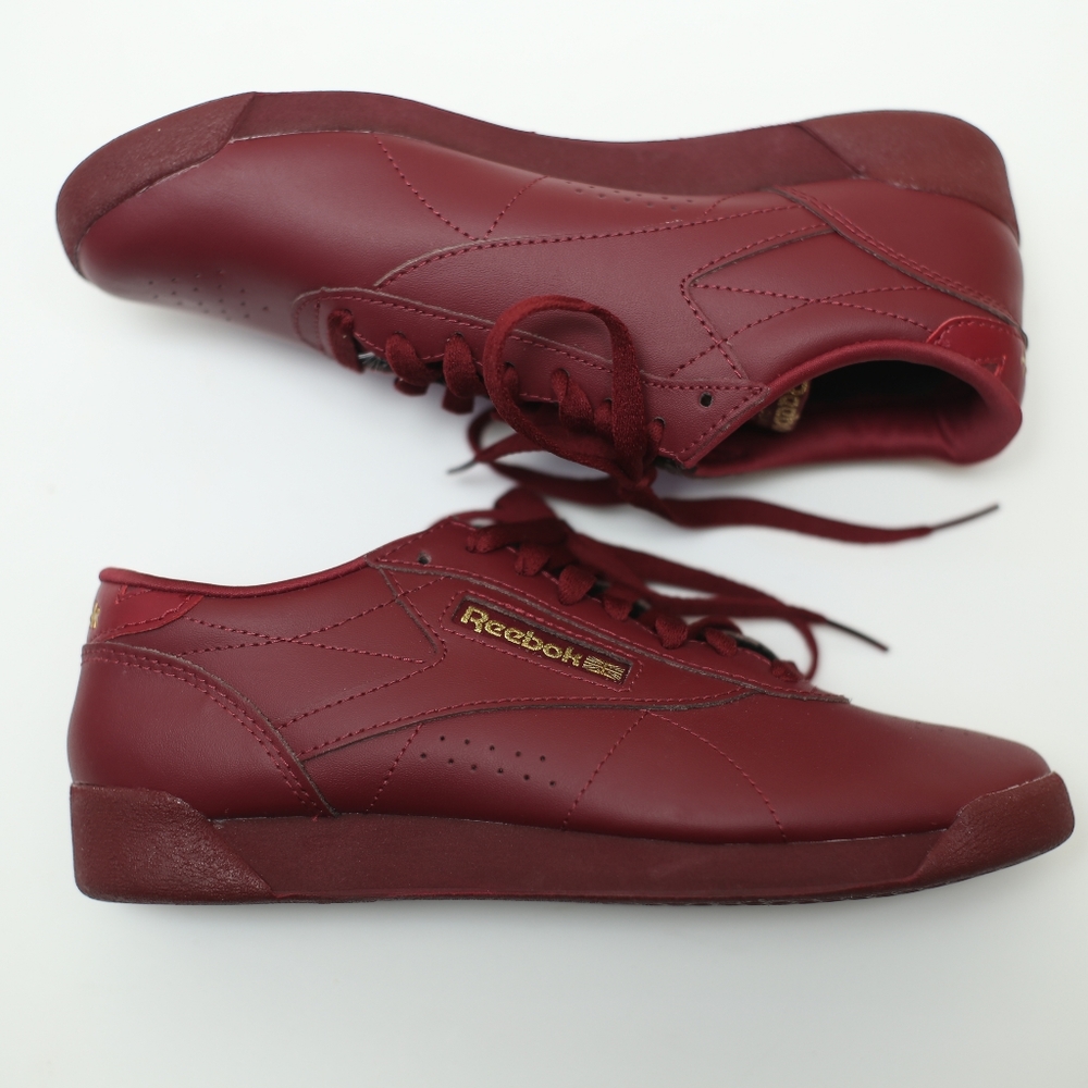 Reebok Freestyle Lo Women's Size 7